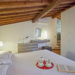 Apartment Palazzo Terme By Halldis, Florence