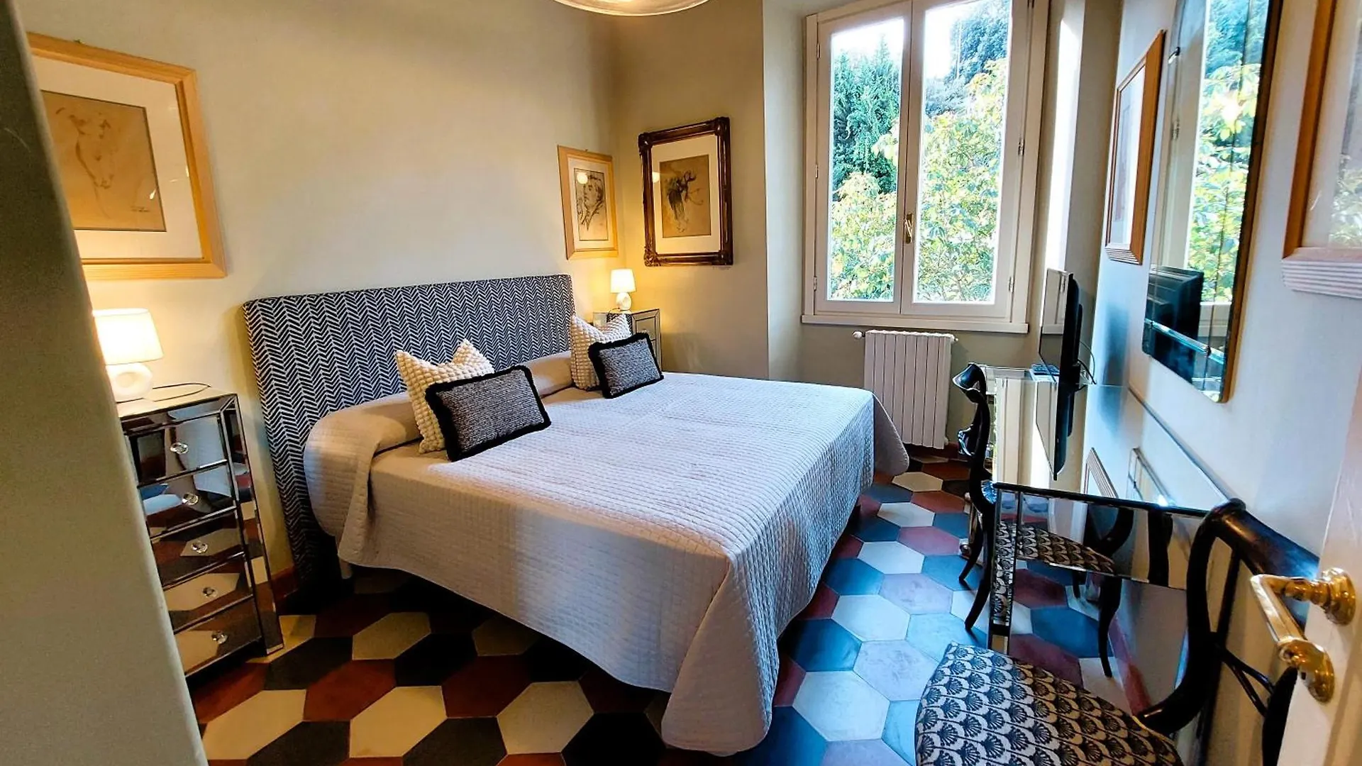 Greenhouse Florenz Apartment